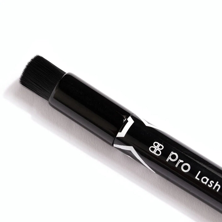 Eyelash Cleansing Brush - Beautiful Brows and Lashes
