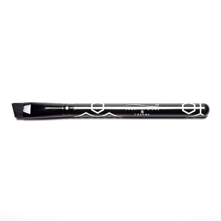 Medium Angled Definer Brush - Beautiful Brows and Lashes