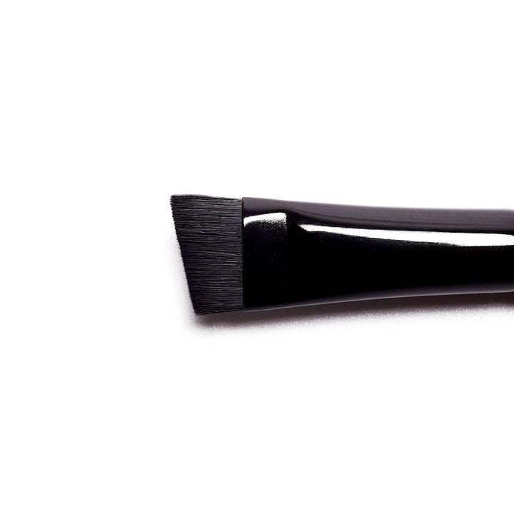 Large Angled Definer Brush - Beautiful Brows and Lashes