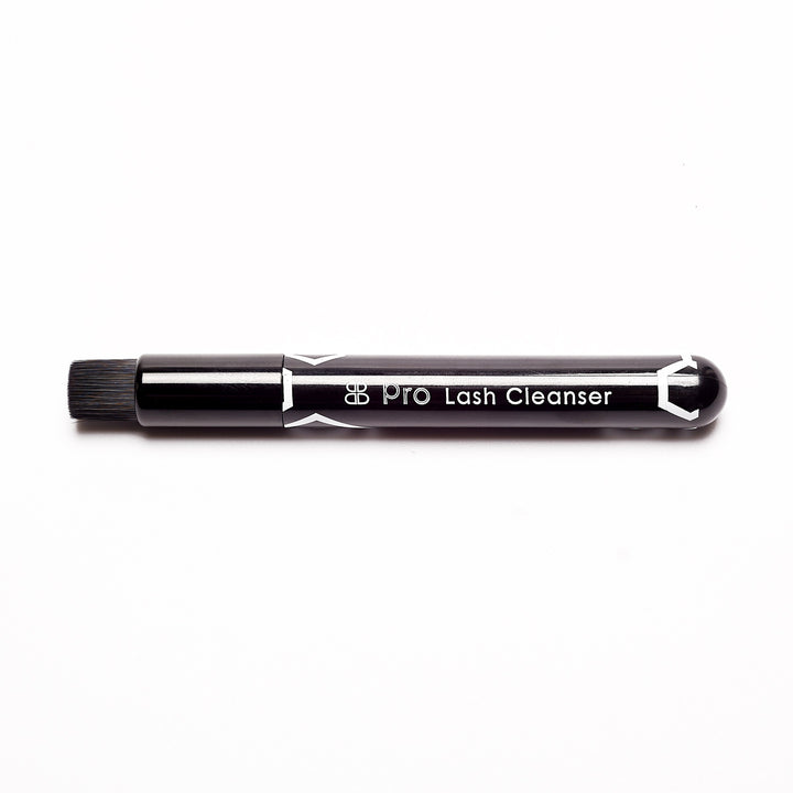 Eyelash Cleansing Brush - Beautiful Brows and Lashes